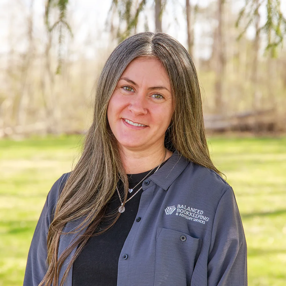 Headshot of Balanced Bookkeeping accountant Kayleigh Kearns